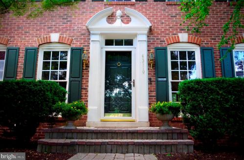 43119 Teaberry Dr, Leesburg, VA 20176-5123