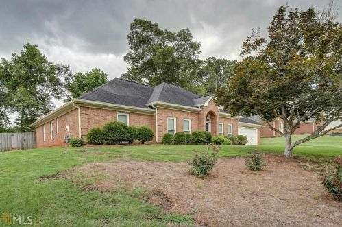 2776 Southpark Blvd, Conyers, GA 30094-3373
