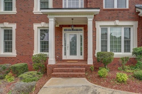 170 Fox Glove Dr, Porterdale, GA 30016-7336