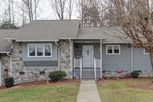 103 Wellington Hills Cir, Salisbury, NC 28147-7956