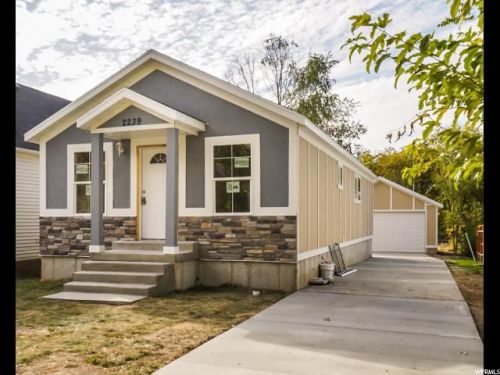 2239 Jackson Ave, Ogden UT  84401-1811 exterior