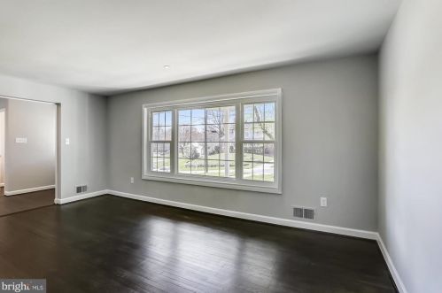 11744 Lovejoy St, Silver Spring MD 20902-1632 exterior