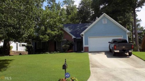 3235 Poplar Rdg Dr, Rex GA  30273-2459 exterior