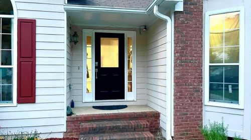 2044 Manor Oak Ln, Buford, GA 30519-6506