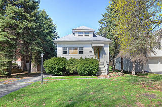 5536 Washington St, Oak Brook IL  60521-4914 exterior