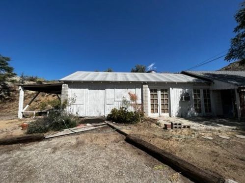 2270 Mt Vernon Ave, Riverside, CA 92507-2522