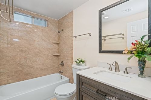 3415 Torrey St, Riverside CA  92503-5118 exterior