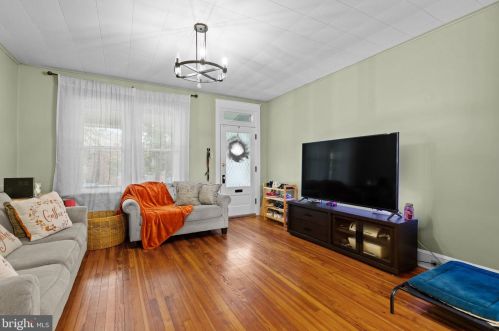 428 Ross St, Lancaster PA  17602-1944 exterior