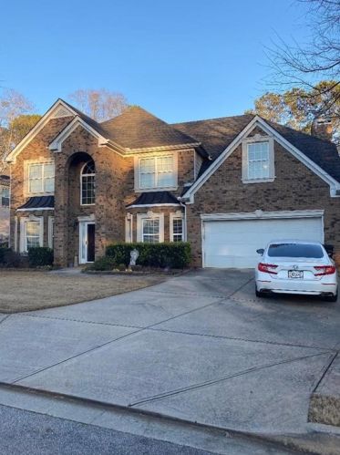 137 Pinehaven Ct, Mcdonough, GA 30252-8075