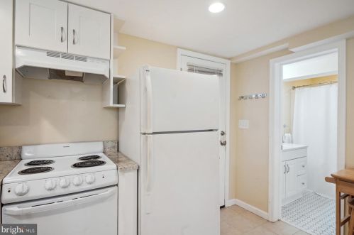 2307 Homestead Dr, Silver Spring MD 20902-4950 exterior