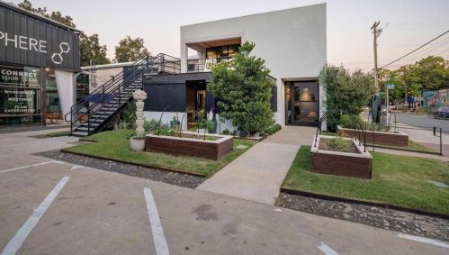 2508 2nd St, Austin TX  78702-4708 exterior