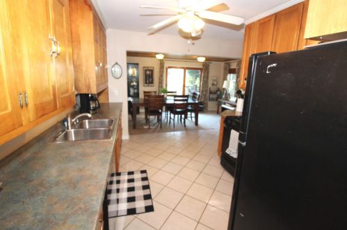 758 Idaho Ave, Saint Paul MN  55106-1049 exterior