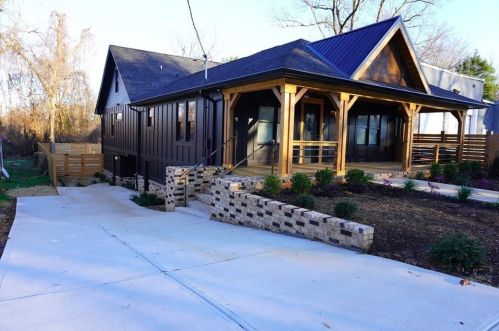 1602 Lakewood Ave, Atlanta GA  30315-5224 exterior