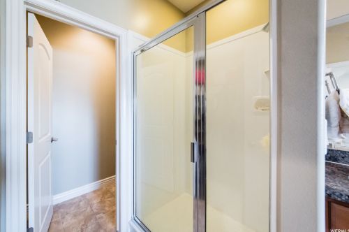 456 Cottage Ct, Providence UT 84332-4700 exterior