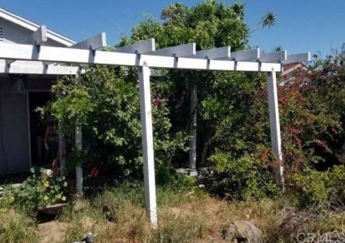 218 Coolwater Dr, San Diego, CA 92114-7330