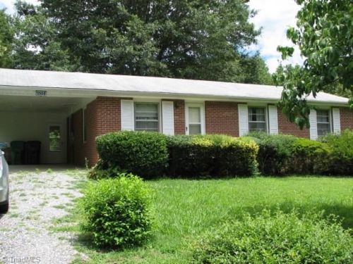 5308 Kimberly Ln, Trinity, NC 27370-8565