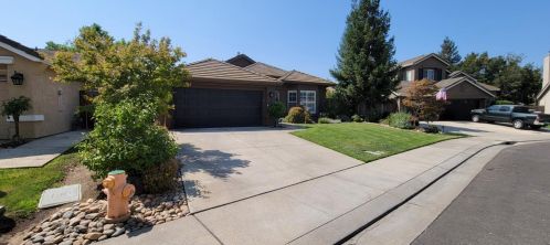 2586 Knobcone Ln, Lodi, CA 95242-8321