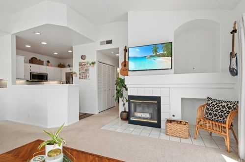 7908 Horizon Vw Dr, Anaheim CA  92808-1517 exterior