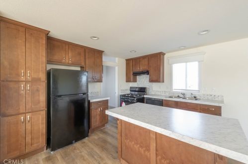 1931 Feather River Pl, Paradise, CA 95969-6061
