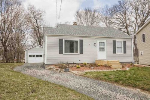 124 Mcclure Ave, Peoria, IL 61604-3634