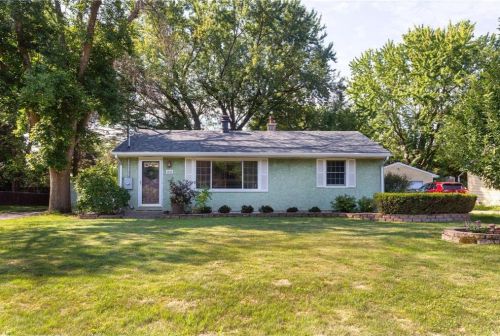 1616 Demont Ave, Saint Paul MN  55109-2112 exterior