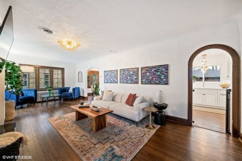 422 Prospect Ave, Elmhurst, IL 60126-3962