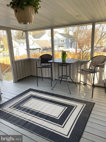 583 Jumpers Hole Rd, Severna Park MD  21146-2637 exterior