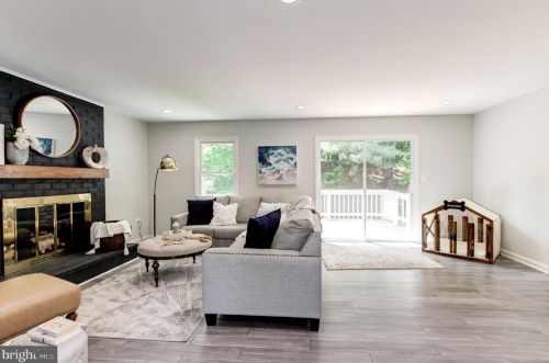 13402 Rippling Brook Dr, Silver Spring MD  20906-5316 exterior