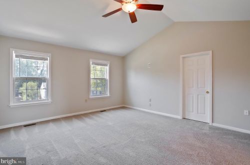 510 Crosswinds Dr, Charles Town WV  25414-3942 exterior