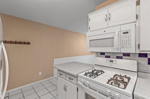 5106 148th St, Saint Paul MN  55124-6923 exterior