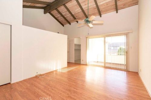 8 Spicewood Way, Irvine CA  92612-2721 exterior