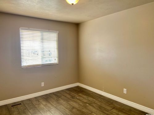 492 Quincy Ave, Ogden UT  84401-1829 exterior