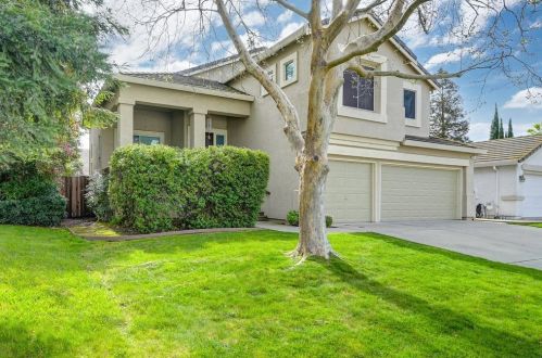 6251 Fieldale Dr, Elk Grove, CA 95758-6319