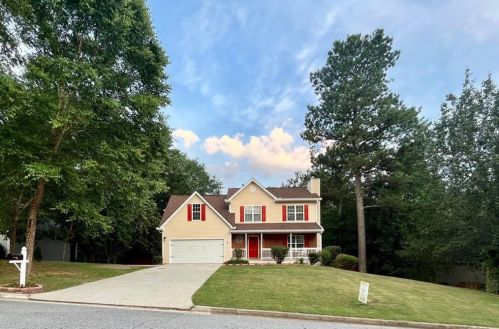1445 Princeton View Ct, Loganville, GA 30052-5692