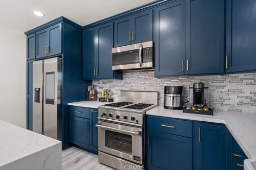 2325 Repetto Ave, Montebello, CA 90640-3013