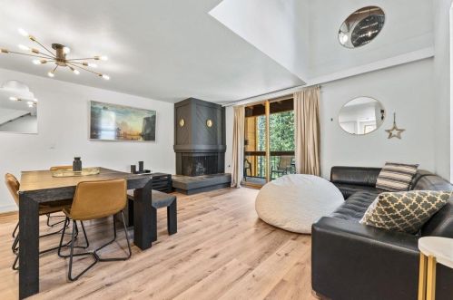 5080 Gold Bnd, Truckee, CA 96161-4105