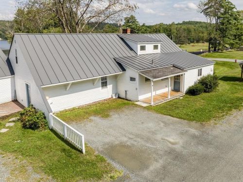 8 Marsten Ln, Enfield, NH 03748-4126