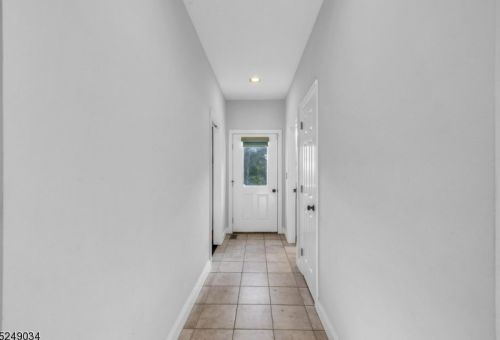 35 Mallard Dr, Hackettstown NJ  07840-2821 exterior