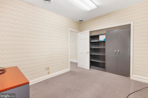 515 Carlisle St, Hanover PA 17331-2406 exterior