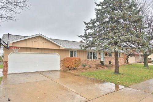 522 Ohio Ct, Mayfair, IL 61550-1752