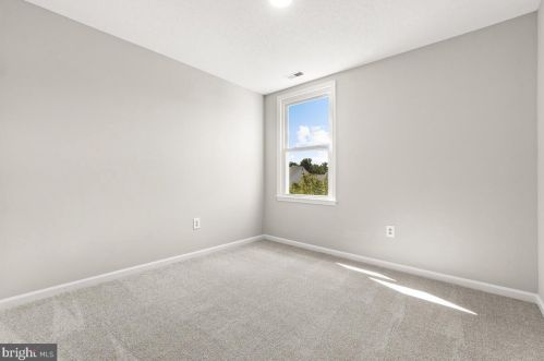 2229 Cherry Leaf Ln, Silver Spring MD 20906-5733 exterior