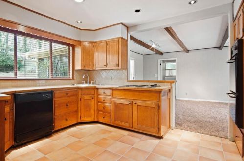 3016 Riviera Dr, Conyers GA  30012-2755 exterior