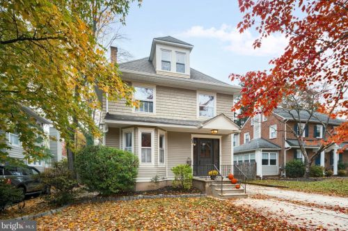 67 Euclid Ave, Tavistock, NJ 08033-2553