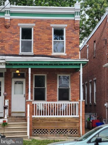 27 Collings Ave, Camden, NJ 08108-3701