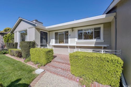 2 Corte Los Sombras, San Rafael, CA 94904-1150