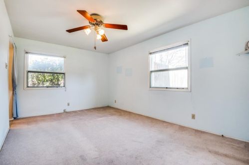 2315 Briarwood Ln, Carrollton TX 75006-7701 exterior