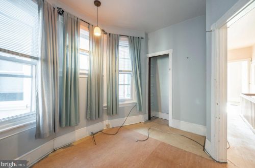 5247 Locust St, Philadelphia PA  19139-4020 exterior