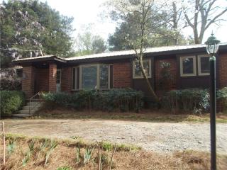 2227 Panstone Dr, Marietta, GA 30060-4889