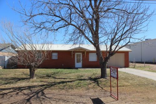 618 Airport Rd, Vigo Park, TX 79088-1528