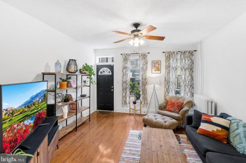 456 Krams Ave, Philadelphia PA  19128-3310 exterior